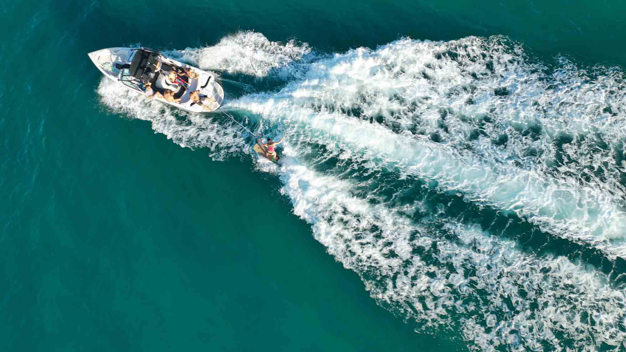 10 Best Water Sports Activities With Yacht Rentals in Miami