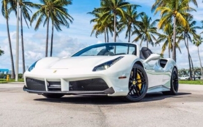 Miami Luxury Cars’s Ferrari image