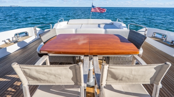 86’ Azimut Plane II Sea image 34